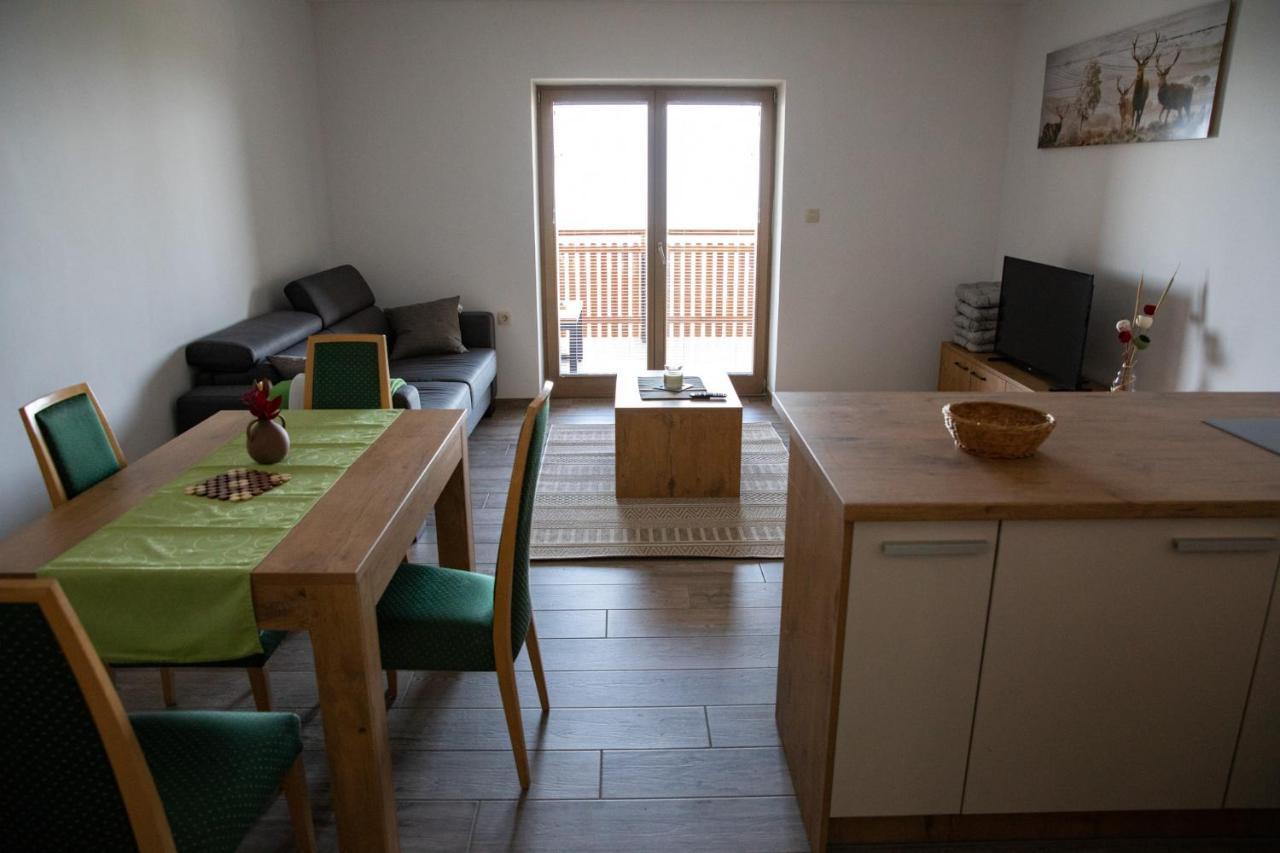 Apartmaji Hocka Koca Hocko Pohorje Luaran gambar